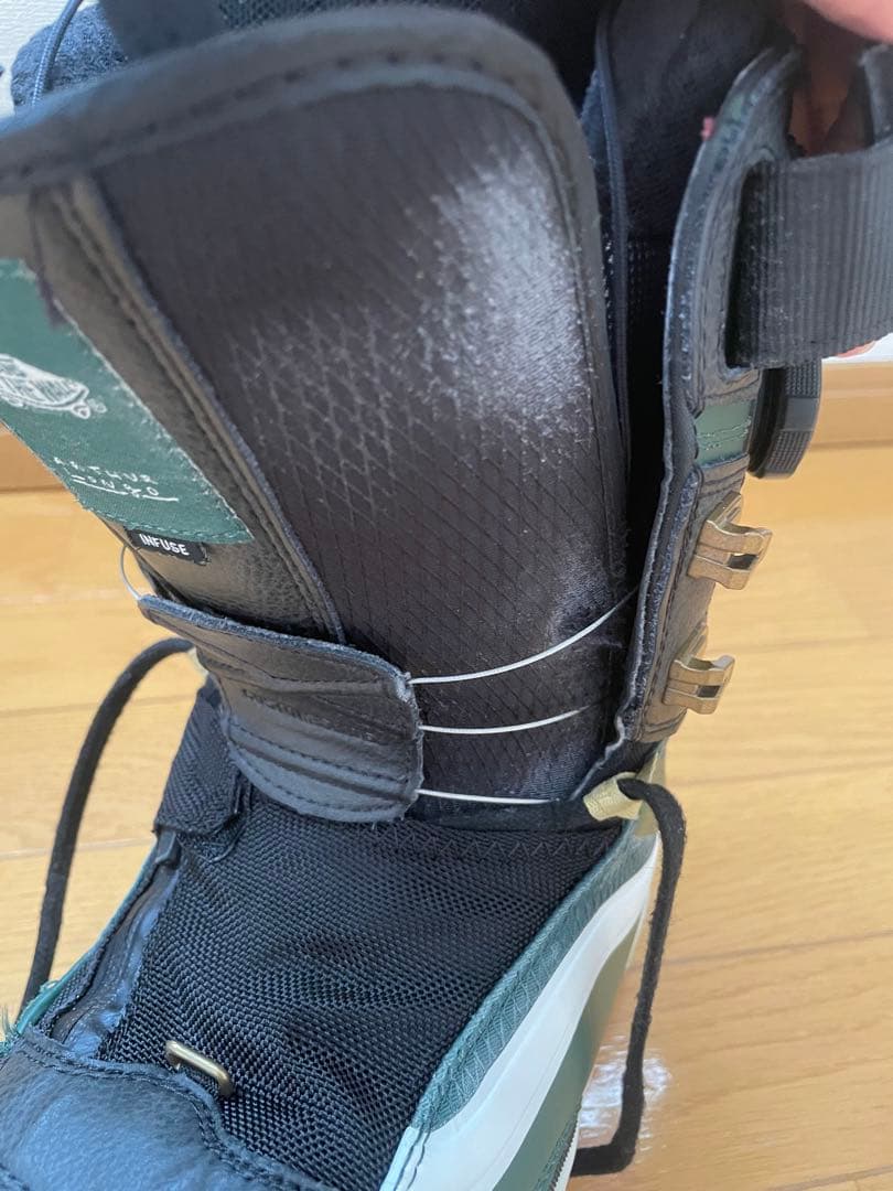 VANSスノーボードブーツInfuseARTHUR LONGOモデル 22-23