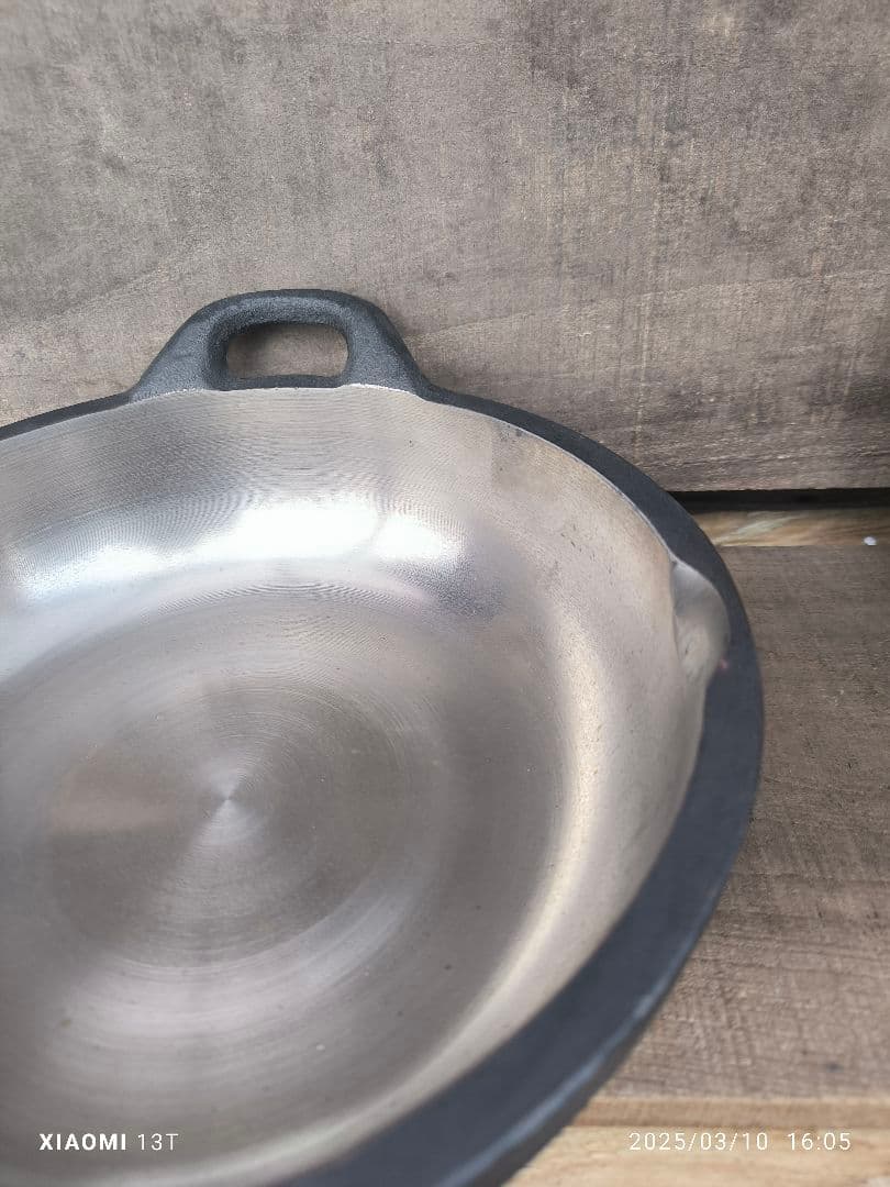 鋳鉄 両手鍋 黒　久滋山王堂　天ぷら鍋　砂鉄鍋　直径約20cm