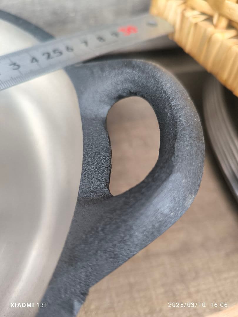 鋳鉄 両手鍋 黒　久滋山王堂　天ぷら鍋　砂鉄鍋　直径約20cm