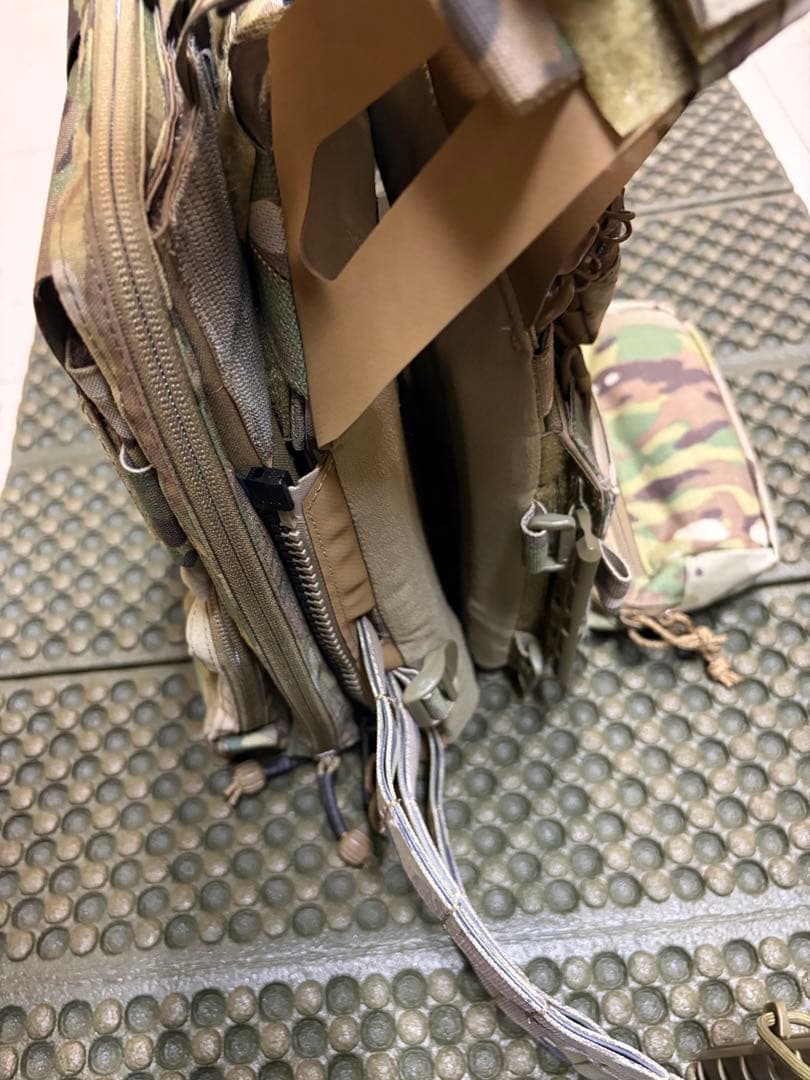 PLATATAC ASAD バックパネル