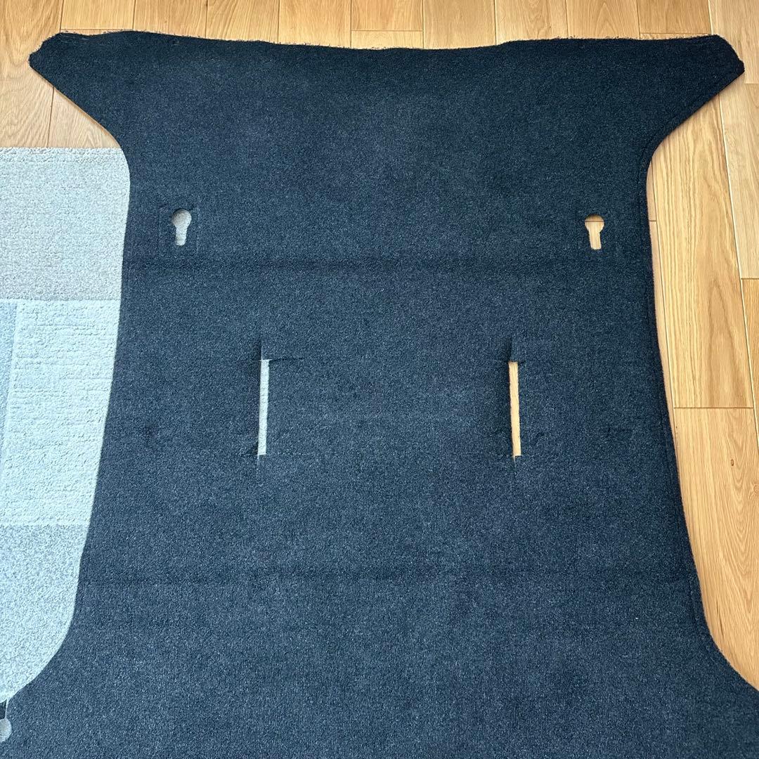 【新車外し】トヨタ ハイエース 200系 標準ボディ　純正 フロアマット