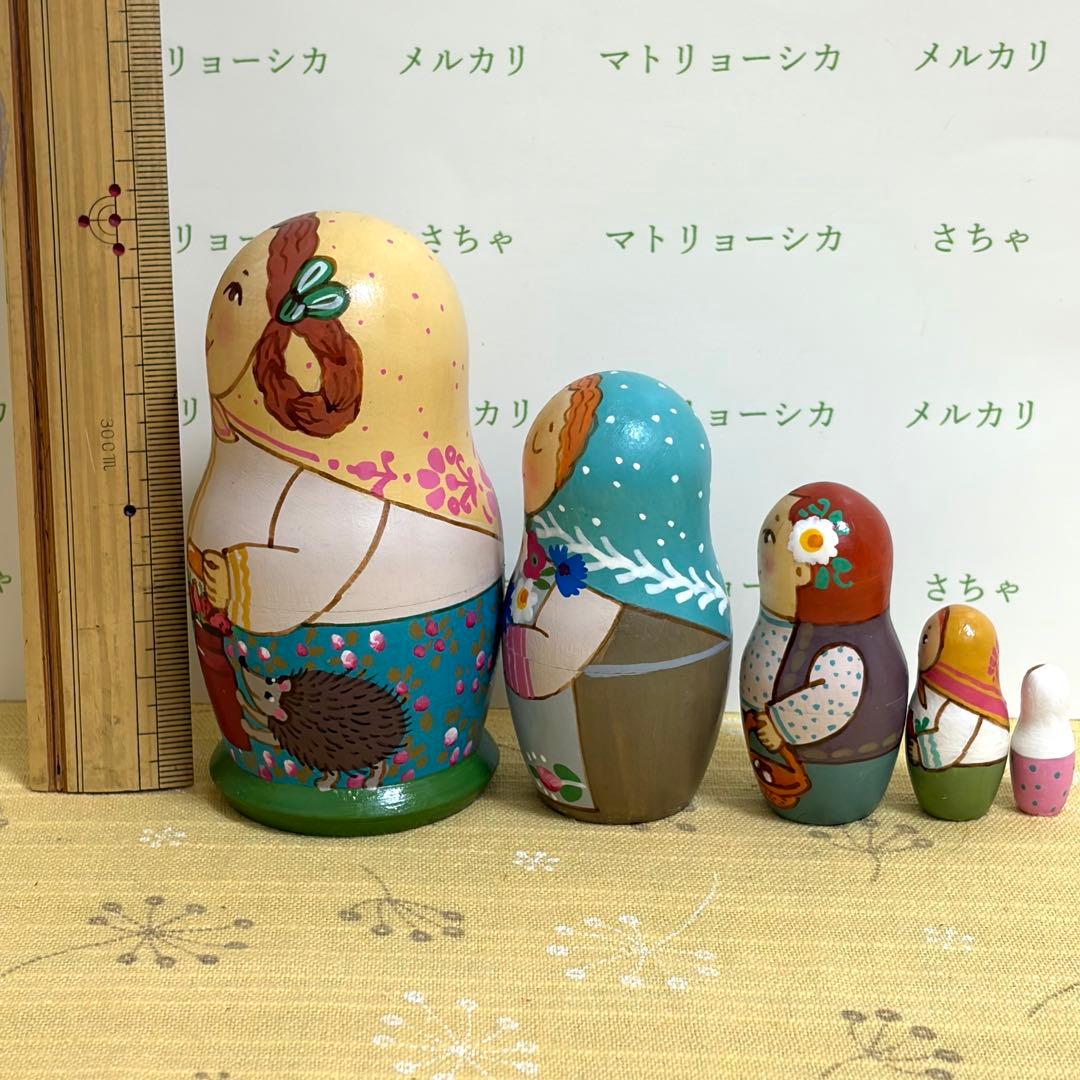マトリョーシカ　ロシア雑貨　タチアナ・ドゥビニッチ
