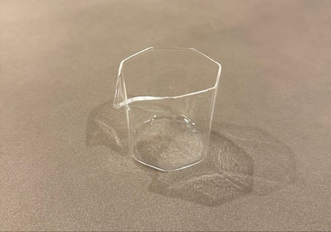 谷口嘉　七角片口