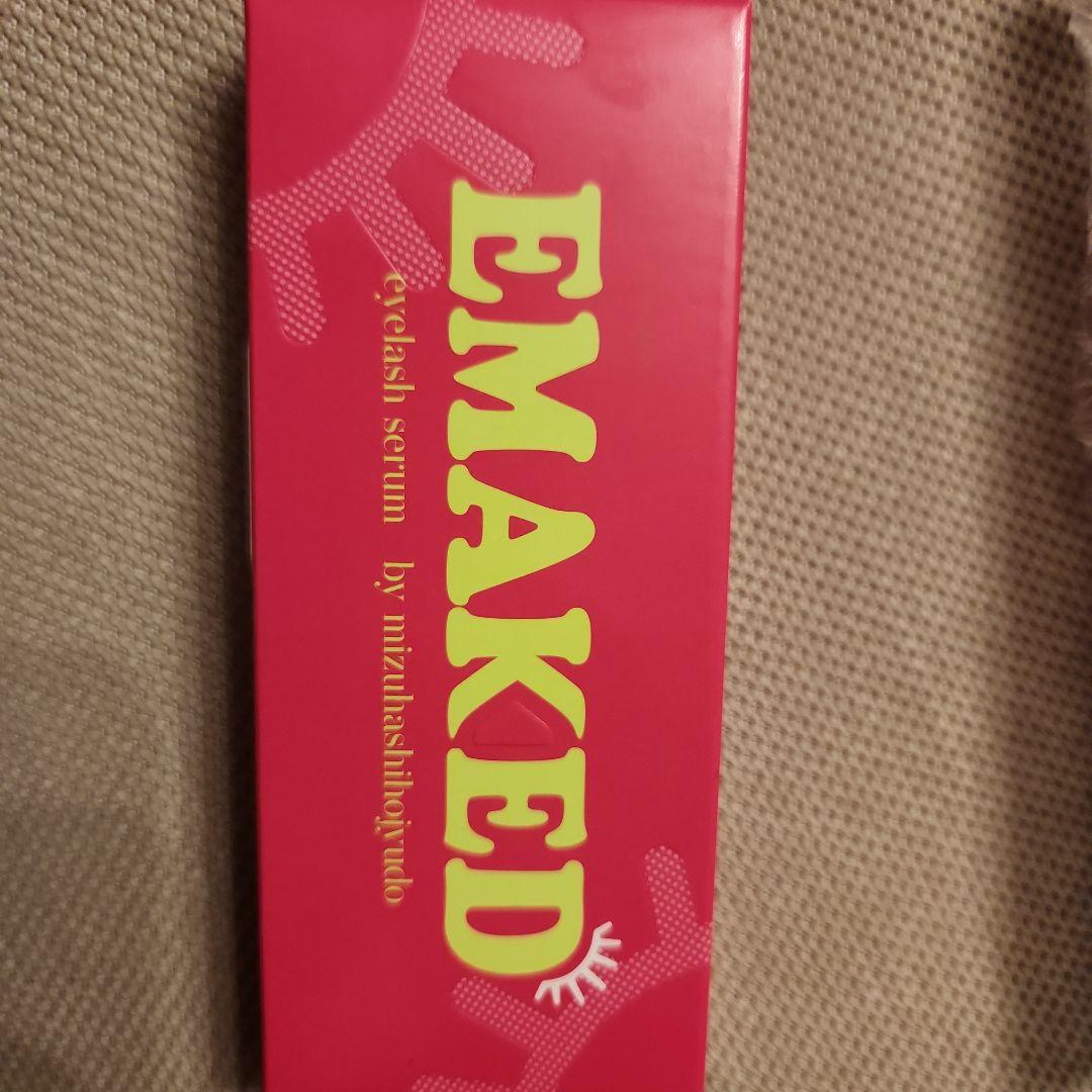 EMAKED まつ毛美容液　正規品　新品2個