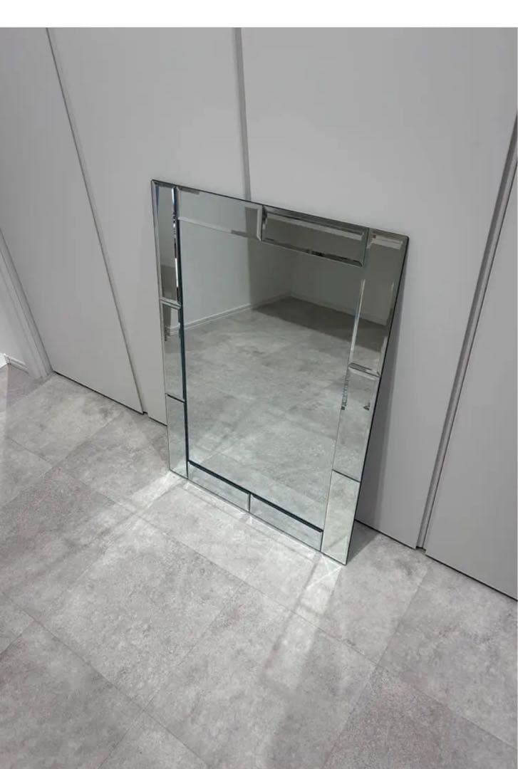 【送料無料】壁掛けミラー ミュール （約50×70cm）