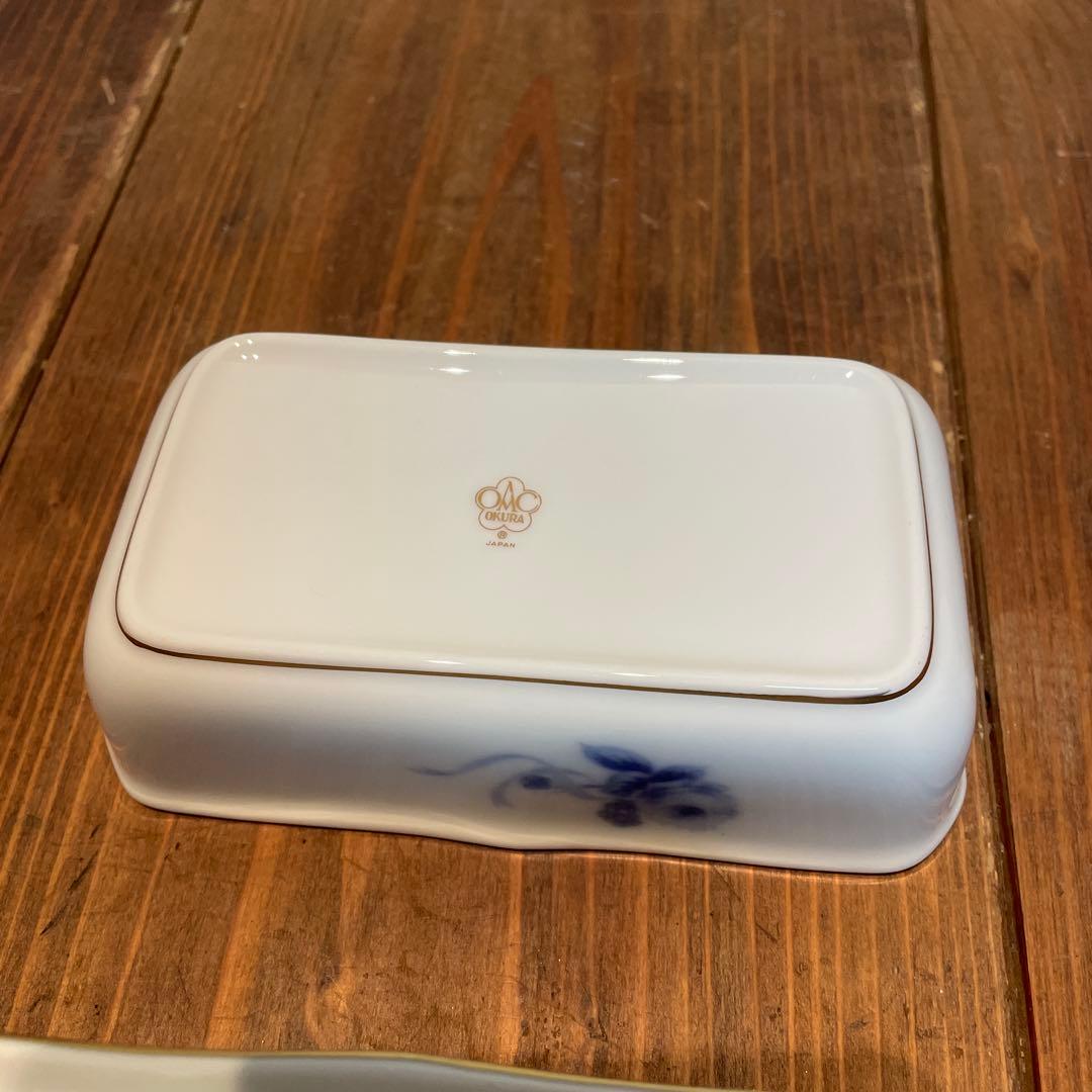 美品　大倉陶園　ブルーローズ　バターケース　小物入れ　上品な薔薇の絵柄が素敵な