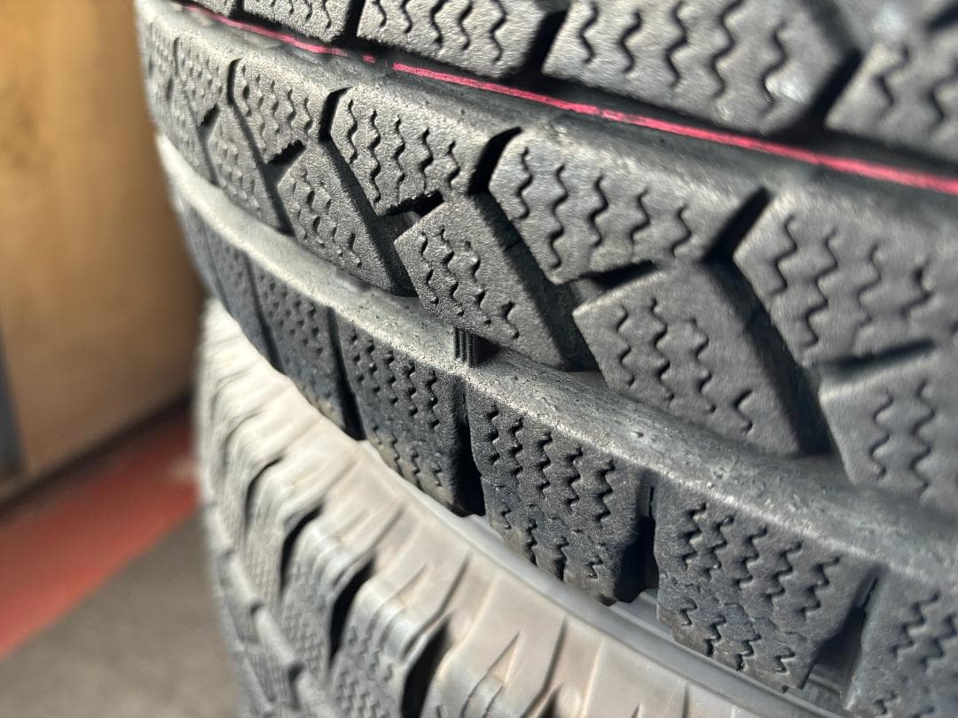 SH-23【ブリヂストン VL1】195/80R15 107/105L LT