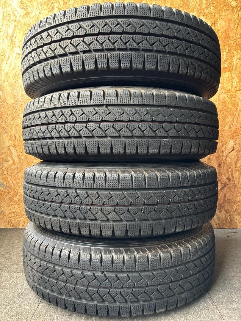 SH-23【ブリヂストン VL1】195/80R15 107/105L LT