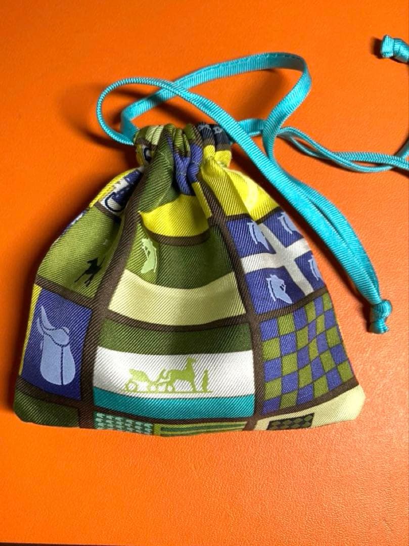 HERMES エルメス ポンポンシュシュ ヘアアクセサリー 保存袋付き