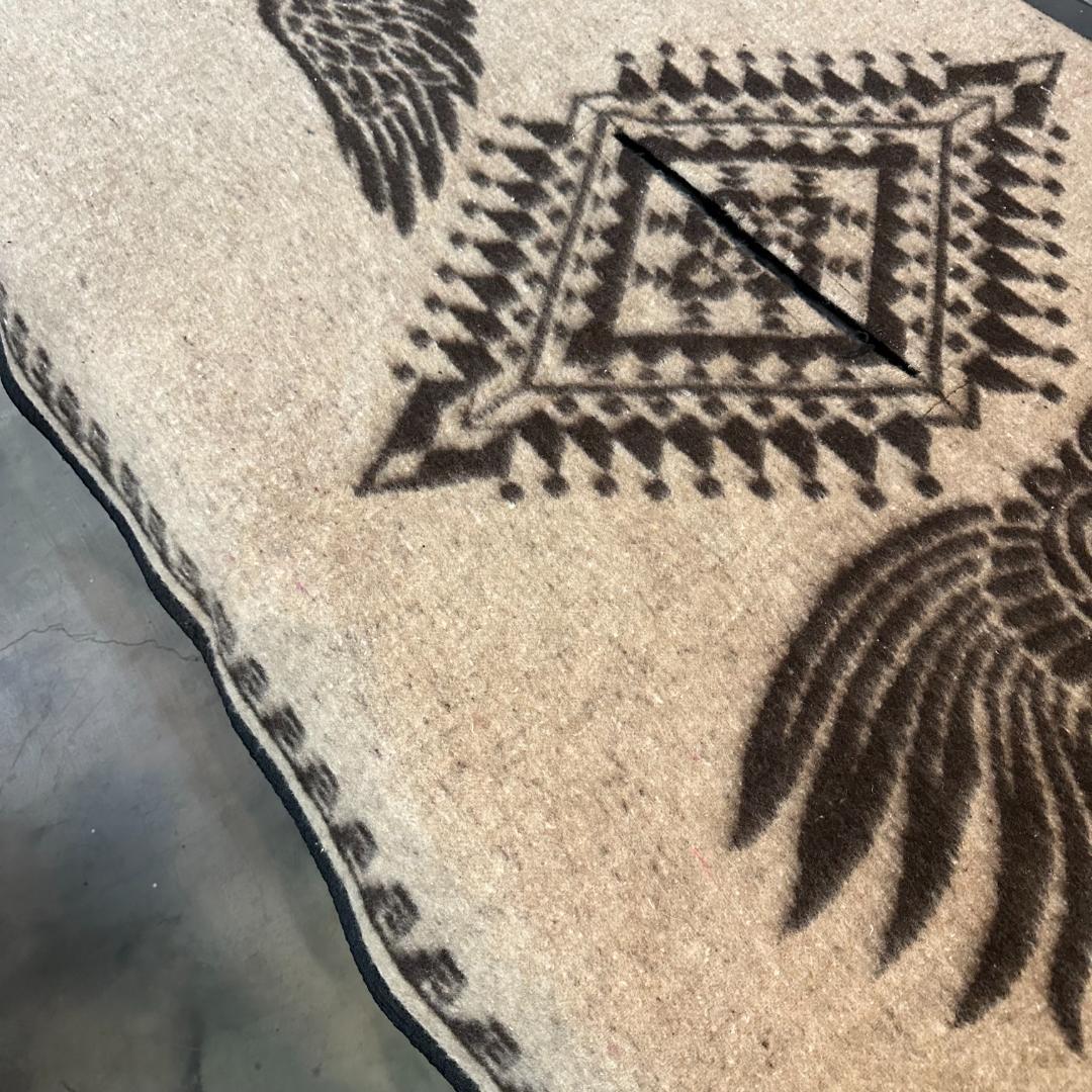 メキシコ製 アステカポンチョ | メキシカンラグ ネイティブ柄 ブラウンベージュ