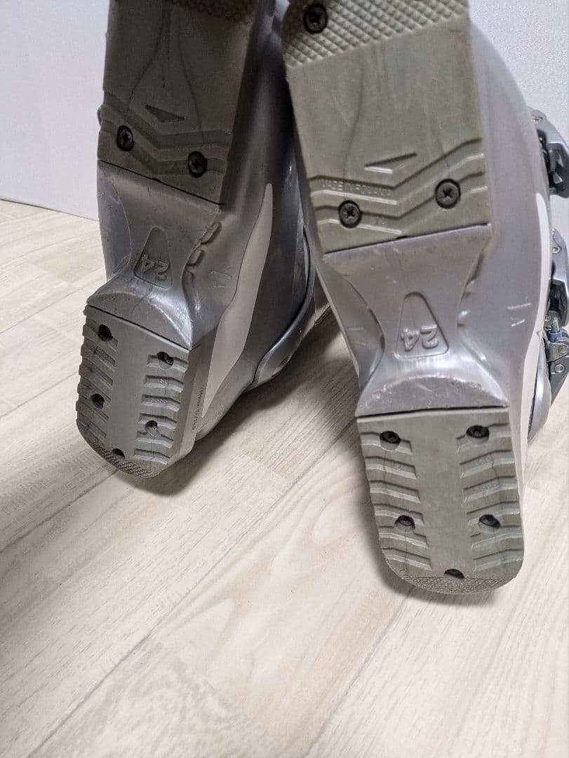 HEAD 板147cm ✕ ブーツ ✕ストック　学生・レディース用セット