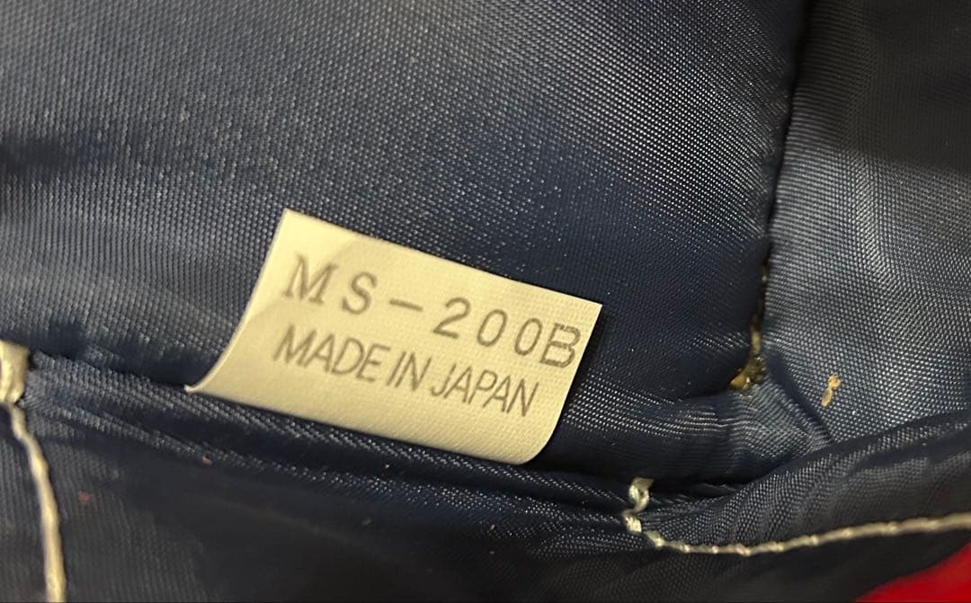 【ほぼ新品】winning　8oz　グローブ　レッド　正規品　MS-200B