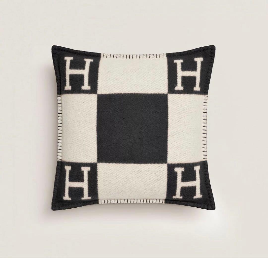 エルメス　クッション アヴァロン　PM 新品未使用品