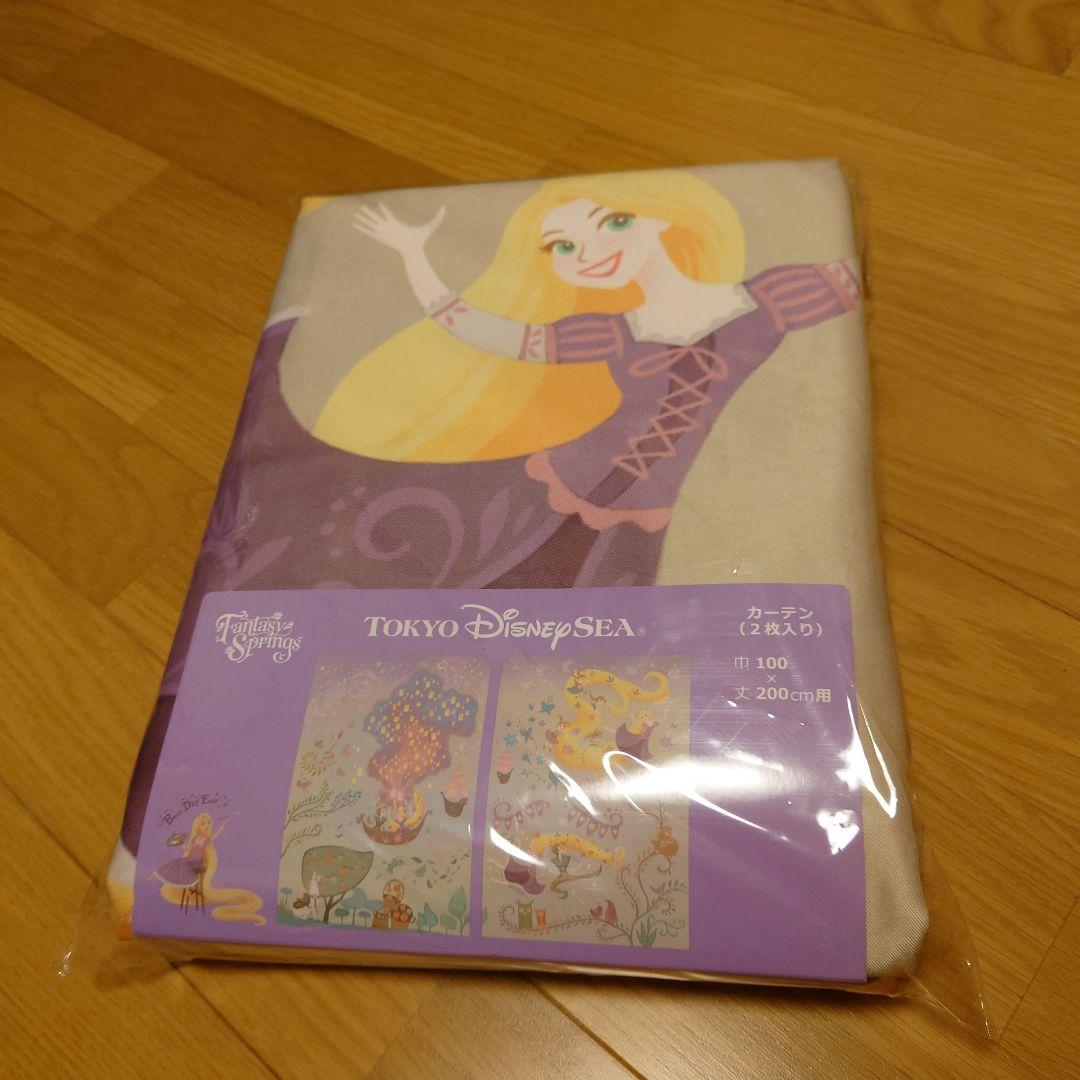 東京ディズニーシーで購入✤カーテン 塔の上のラプンツェル