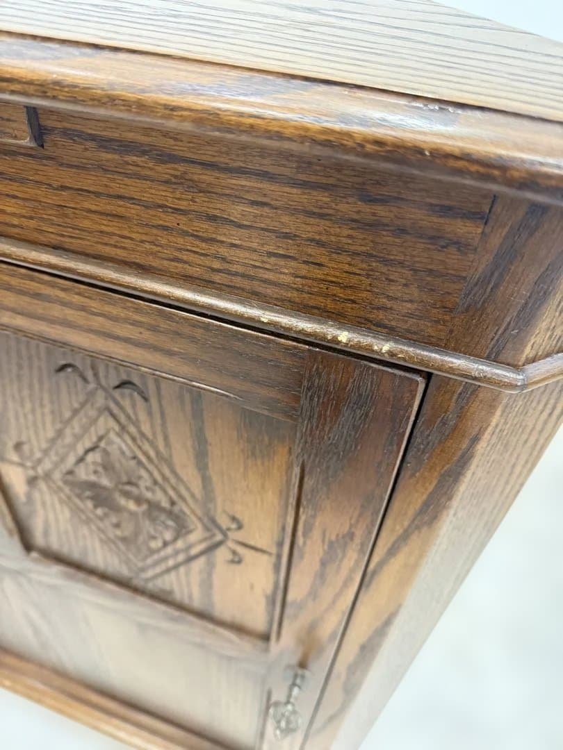 取りに来れる方限定　英国製　木製コーナーキャビネット ブラウン　ビンテージ