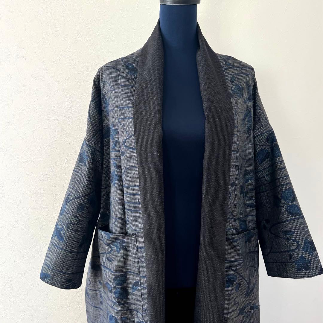 ✴︎本場大島紬✳︎✴︎ローブコート✴︎正絹✴︎着物リメイク＊リバーシブル＊
