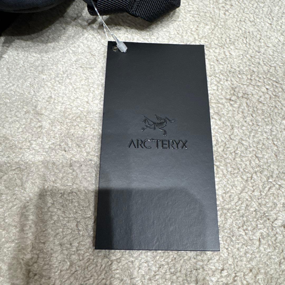 【新品未使用】Arc'teryx Heliad 6L Crossbody Bag