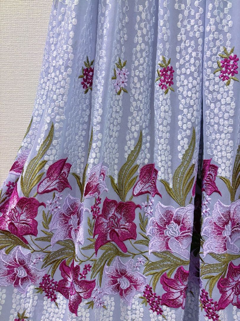 adelly ピンタックヨークワンピース