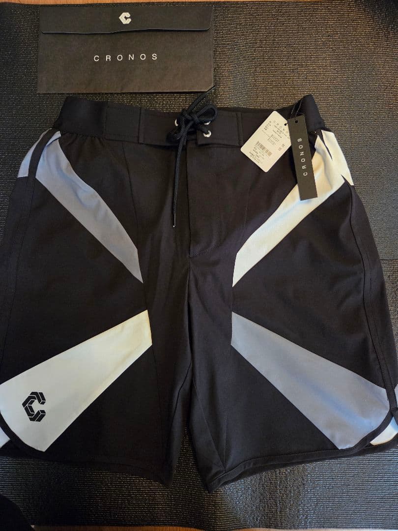 CRONOS　サーフパンツ　 クロノス　水着　Sサイズ