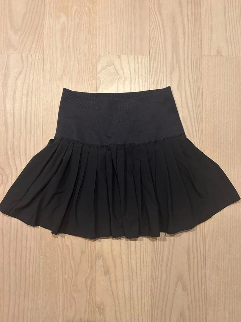 黒 プリーツスカート ショートパンツ付き