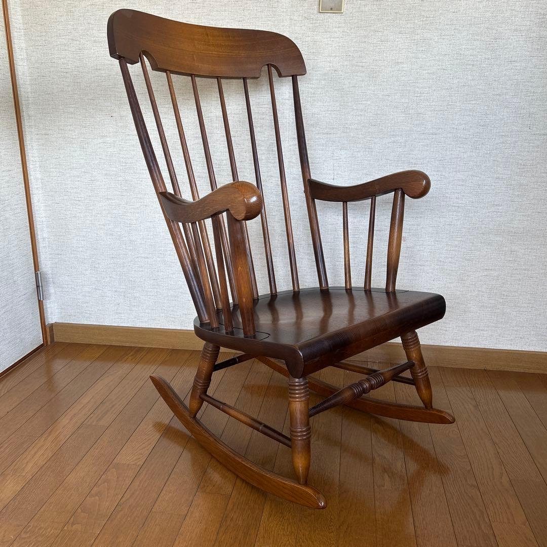 飛騨産業キツツキマーク木製ロッキングチェア ブラウン