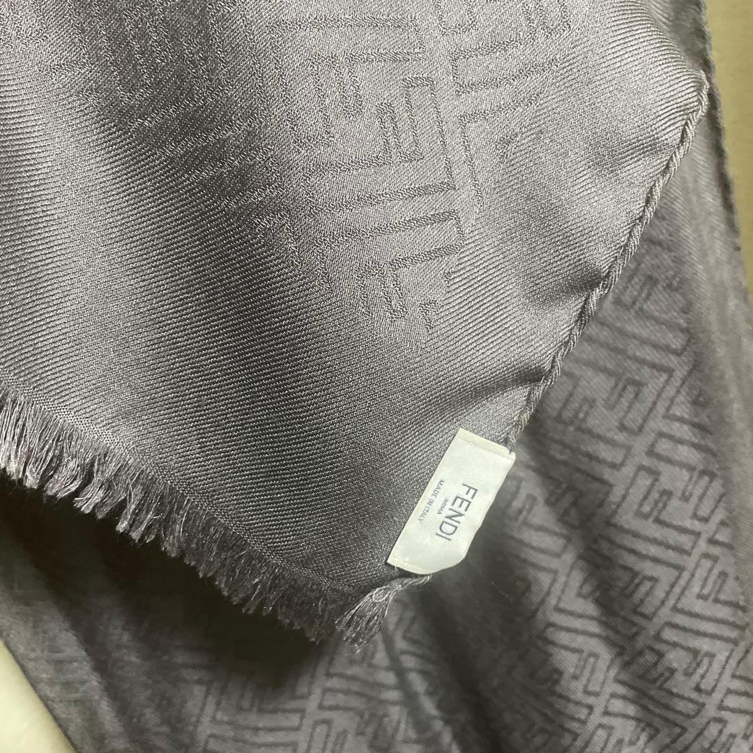 フェンディ　ストール　ブラウン　グレー