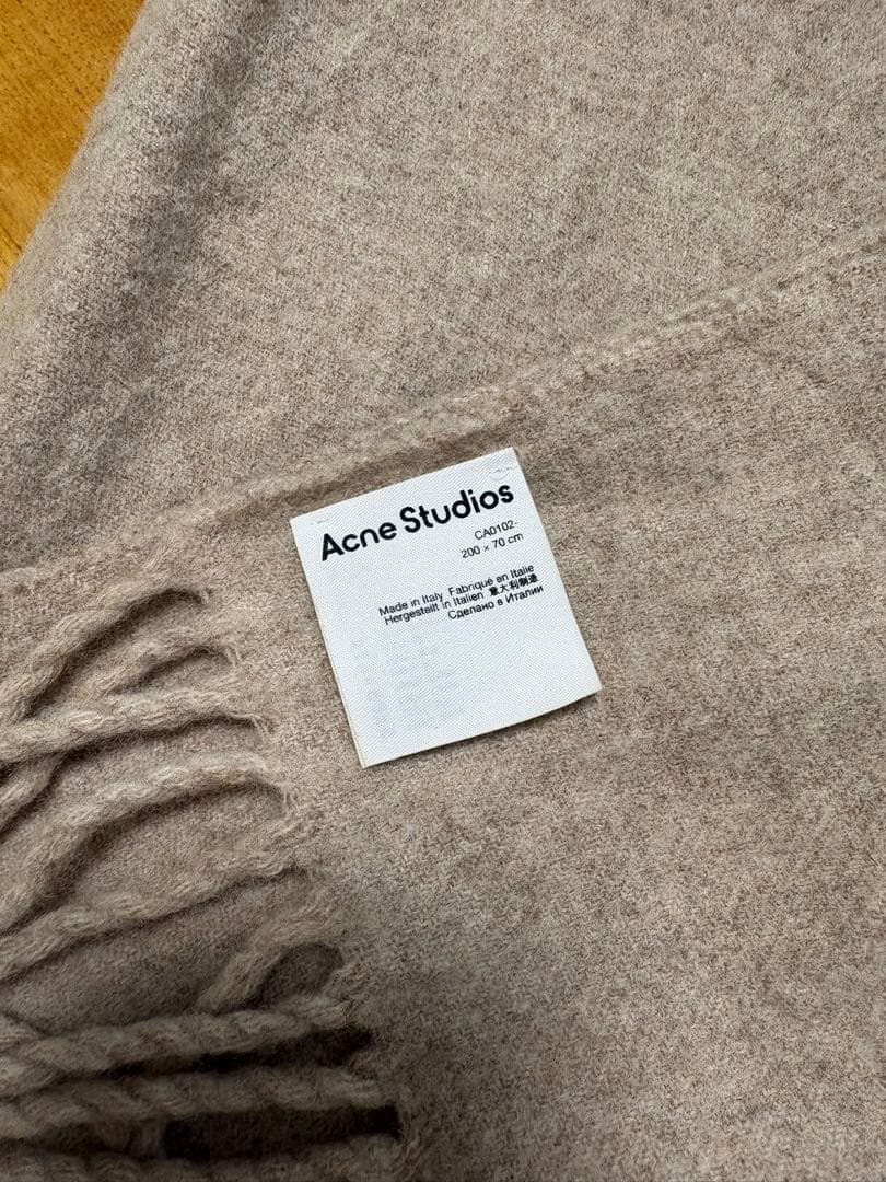 Acne Studios マフラー フリンジ付き
