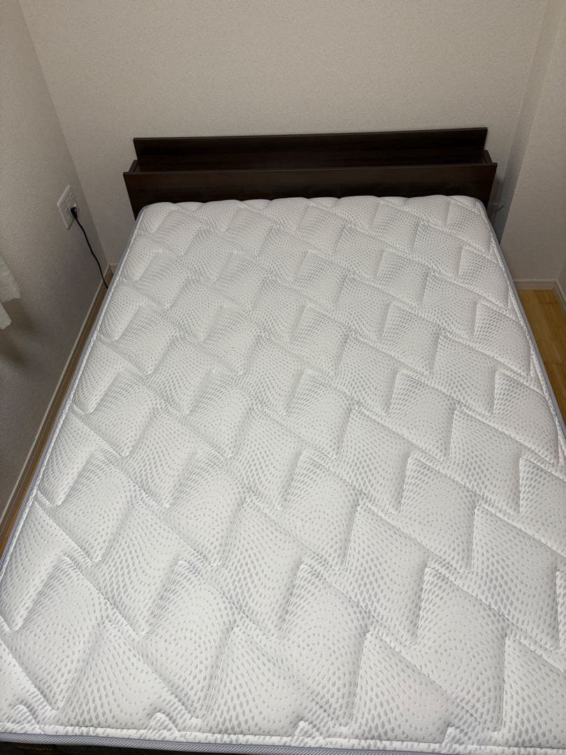 フランスベッドマットレス＆木製フレームセットLT-5500／Culiess Ag