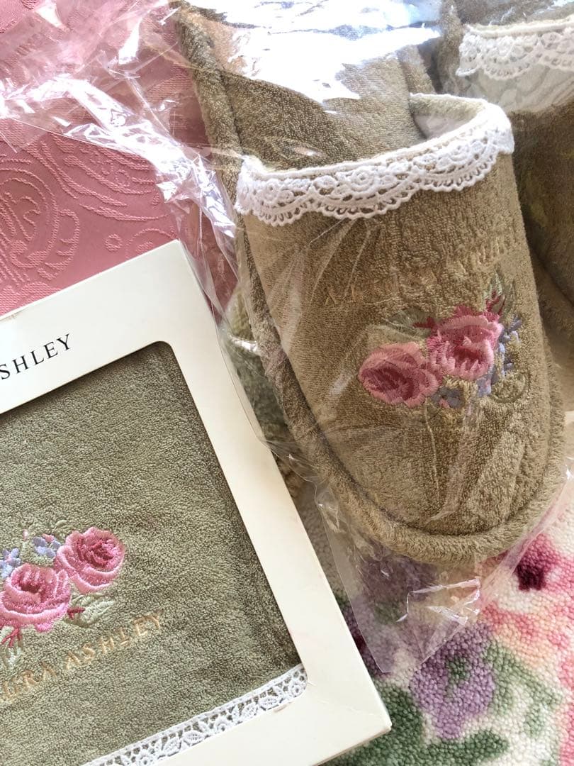 同梱品になりました　新品未使用　エプロン　チュニック　お部屋着　ルームウェア