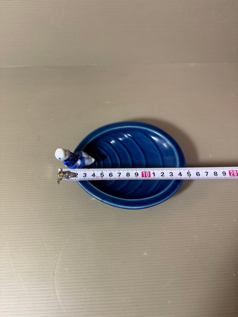 2810 有田焼　其泉　ルリ釉彩一閑人　おたま立