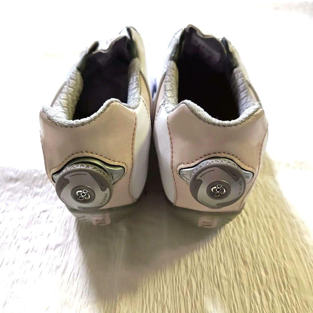 未使用✨️【フットジョイ】女性用ゴルフシューズ 24㌢ホワイト