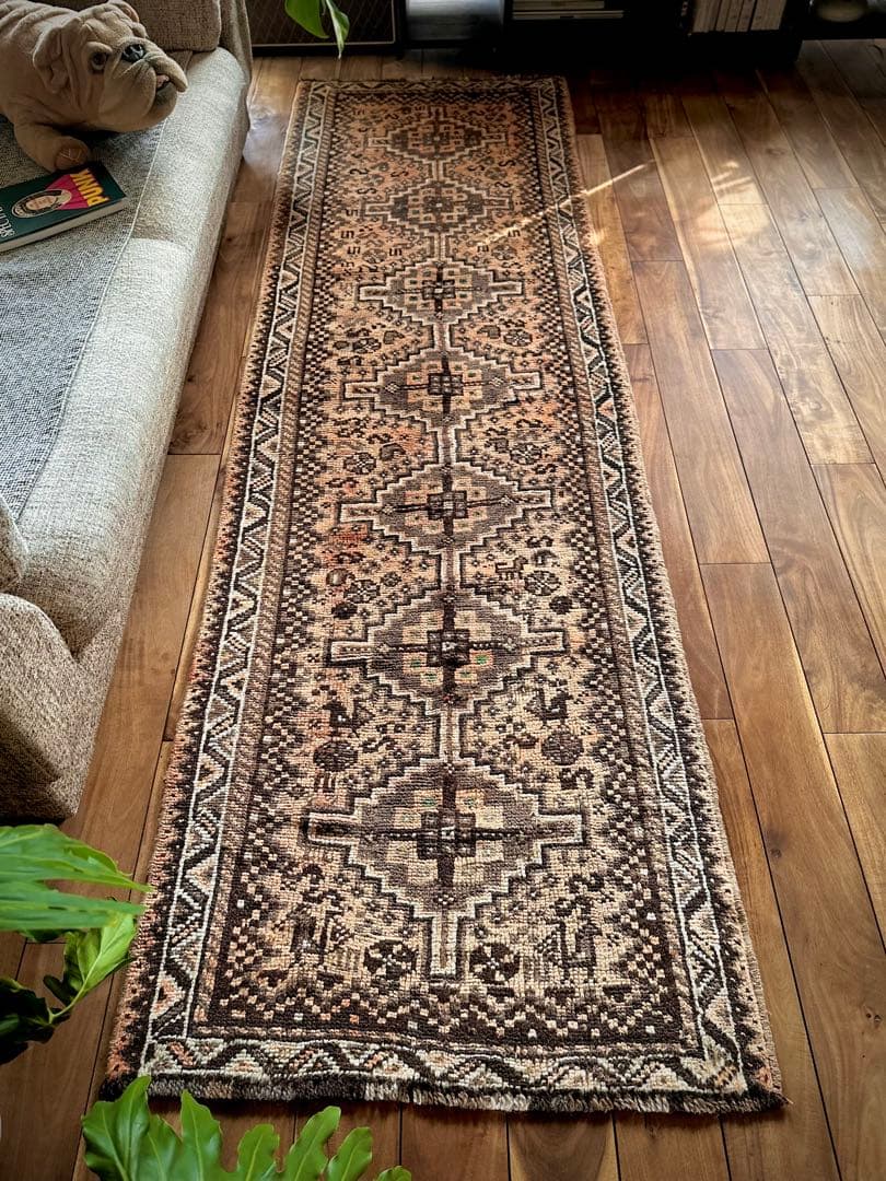 トライバルラグ　ヴィンテージラグ　カシュガイ族　シラーズ　ペルシャ絨毯　ランナー