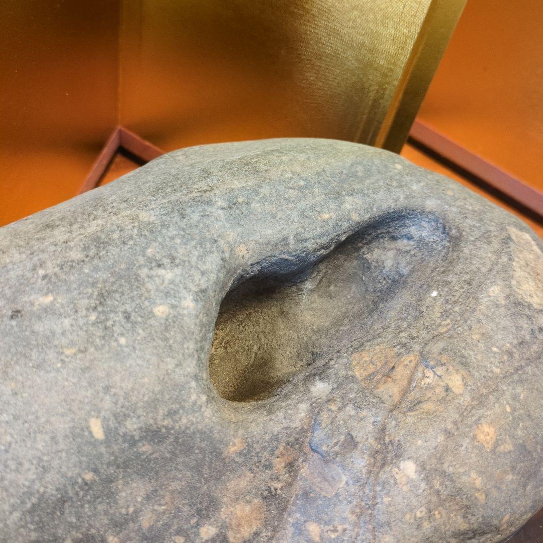 水石 溜まり 天然石 約4.6kg 原石 鑑賞石 自然石 専用台座付 希少 レア