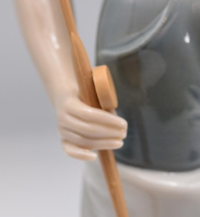 釣りに行く　＃4809　★リヤドロ　スペイン　ポーセリン　光沢仕上げ　舌背