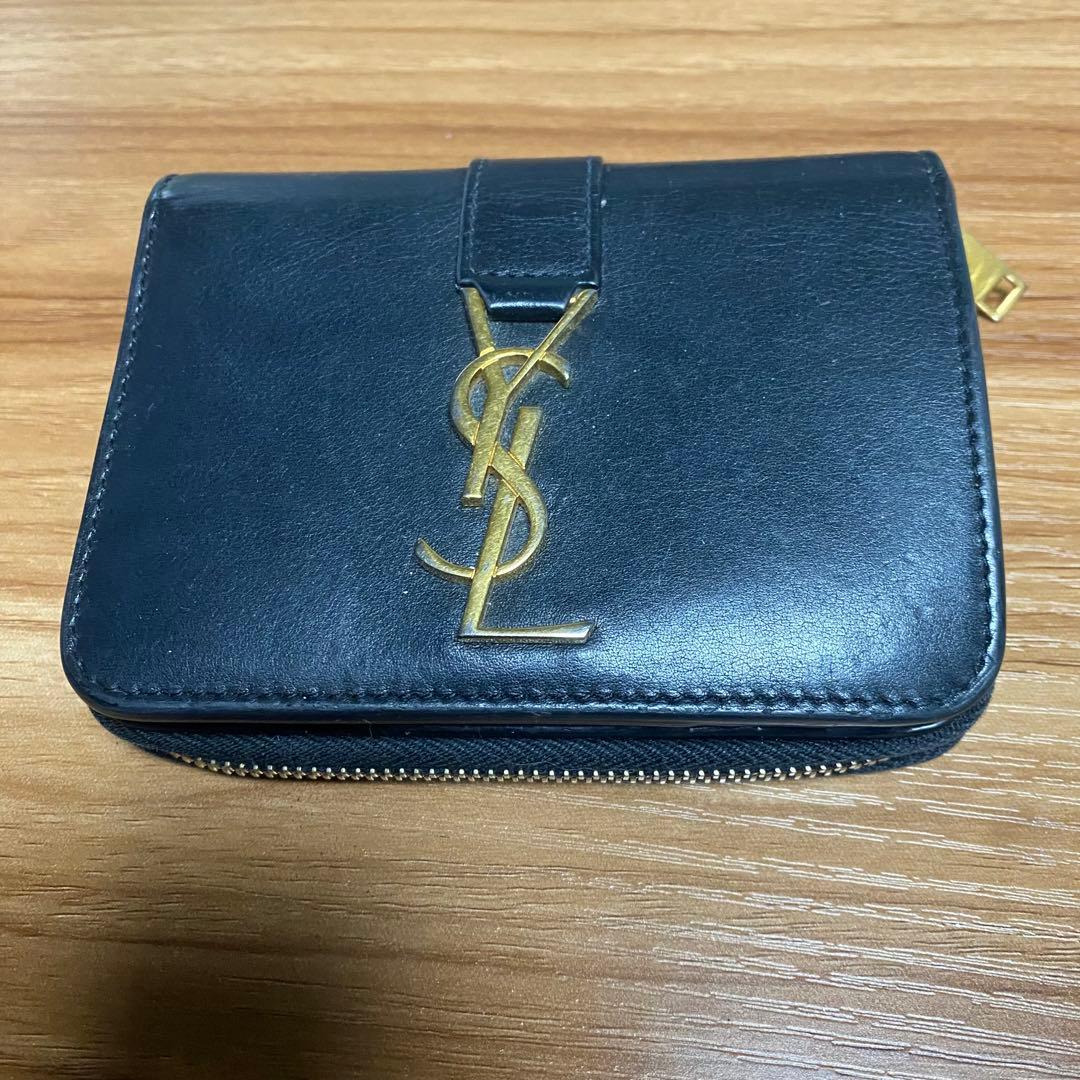YSL ブラック　レザー 二つ折り財布