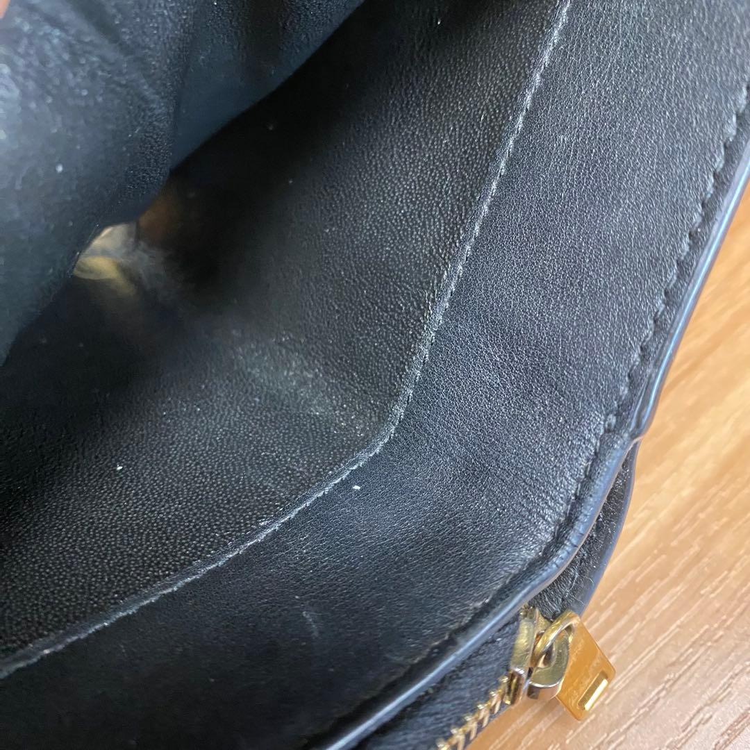 YSL ブラック　レザー 二つ折り財布