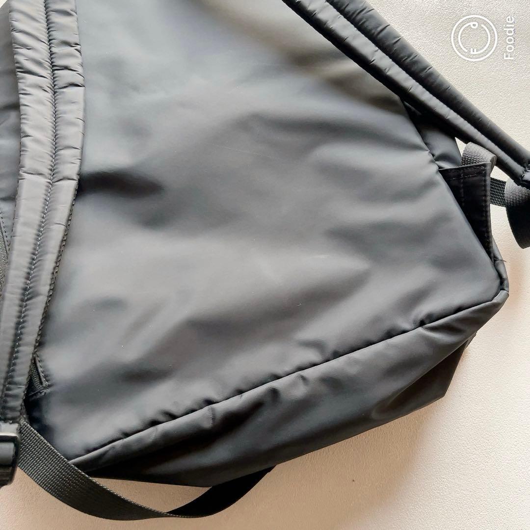 良好　完売品　クラシ&トリップ　黒 シンプル バック　リュック　レザー　ナイロン