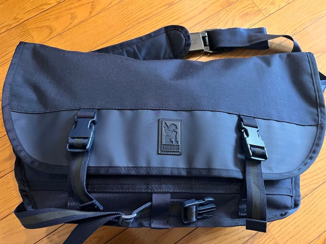 CHROME CTZ 24L　メッセンジャーバッグ