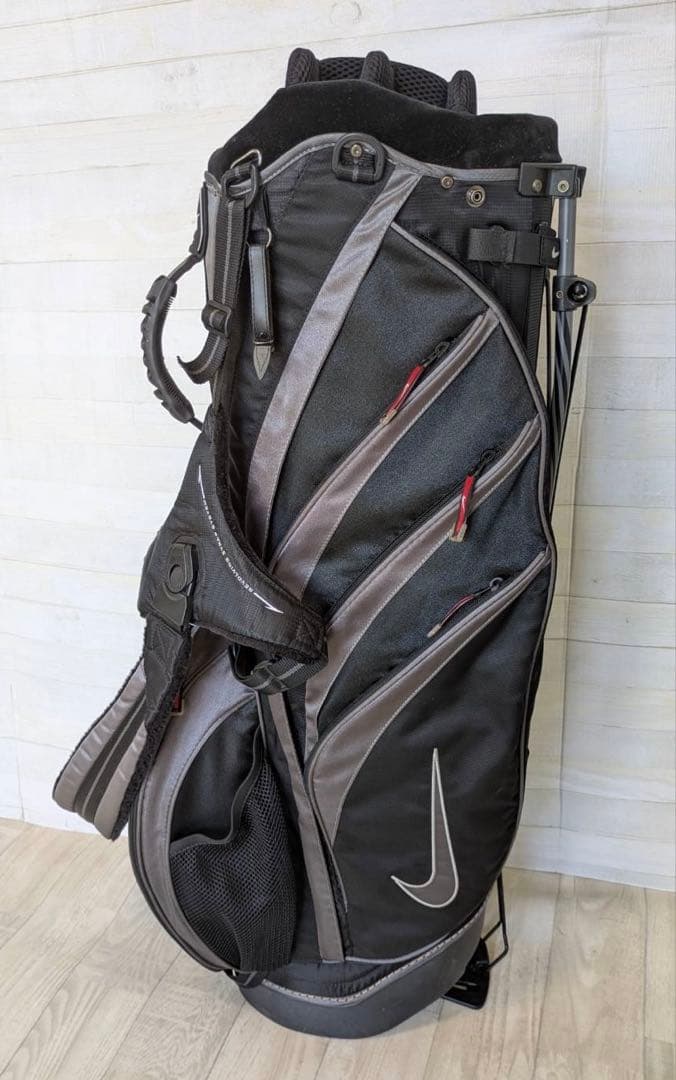 NIKE スタンド式キャディバッグ【6分割口】