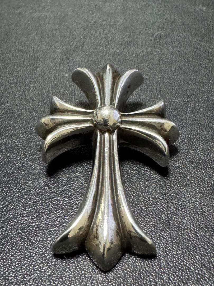 クロムハーツ スモールCHクロス ペンダント