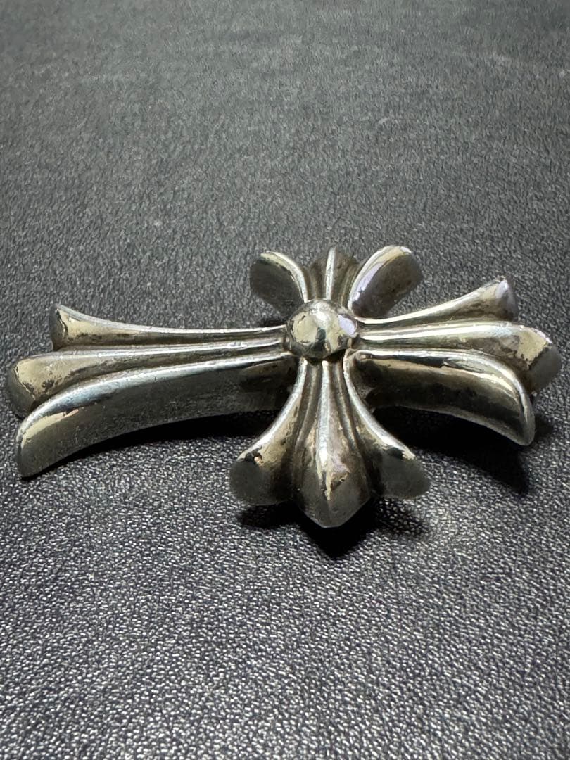 クロムハーツ スモールCHクロス ペンダント