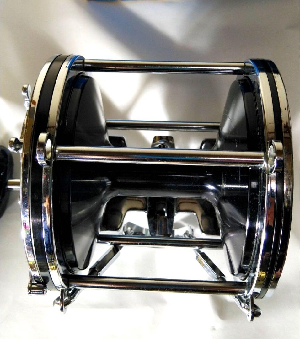 中古美品　トローリング　クエ　 ペンリール　 セネター12/0