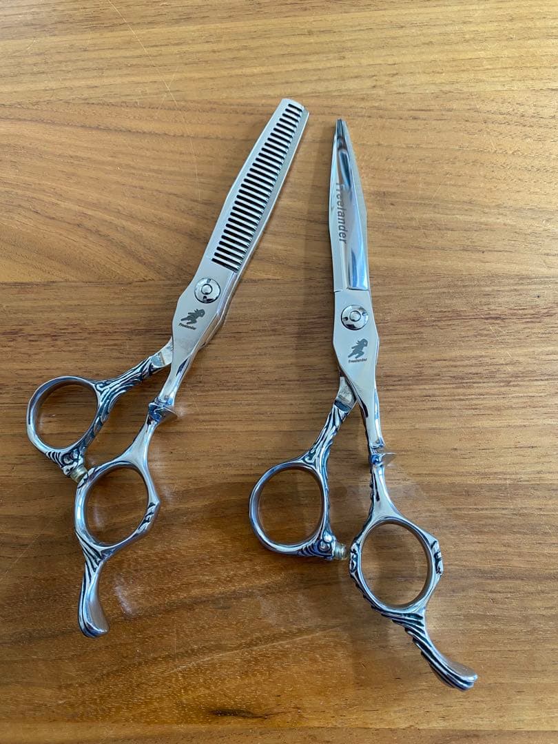 【新品】彫刻　カットシザー セニングシザー セット　理容　美容　鋏　はさみ　プロ