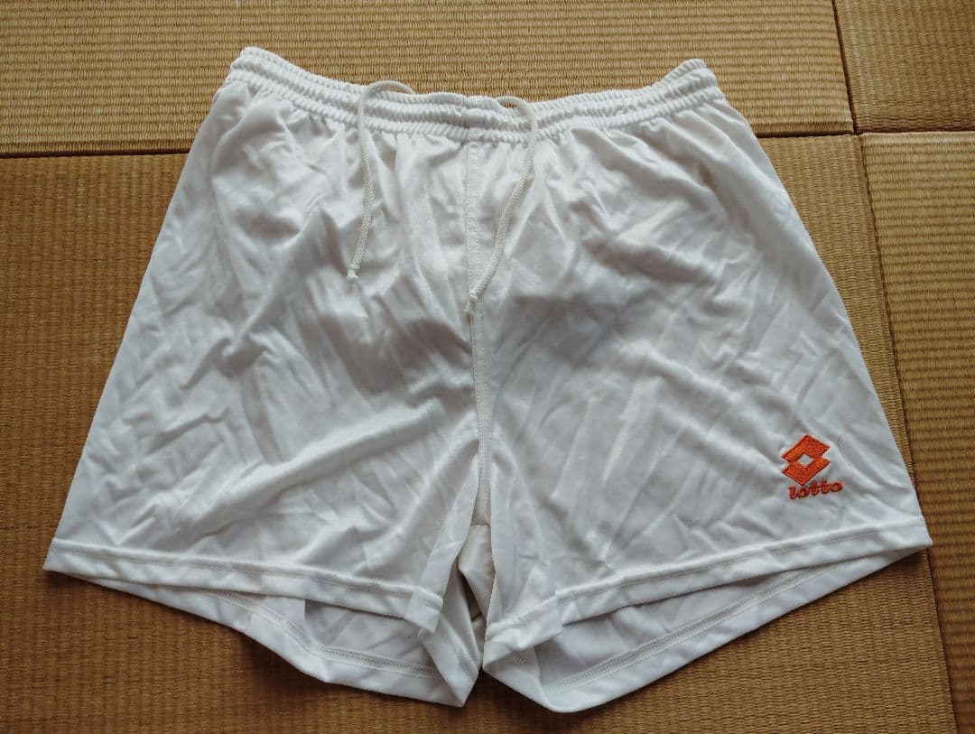 ク*ニ様 【即購入OK】オランダ代表ホーム　Lotto 長袖 サッカーウェア　イ