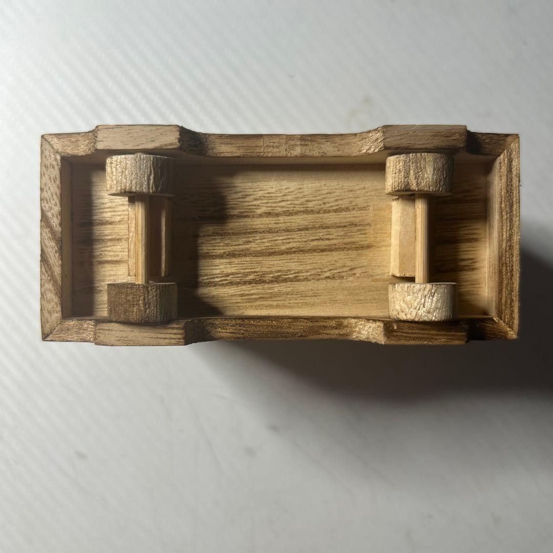 レトロなタンス