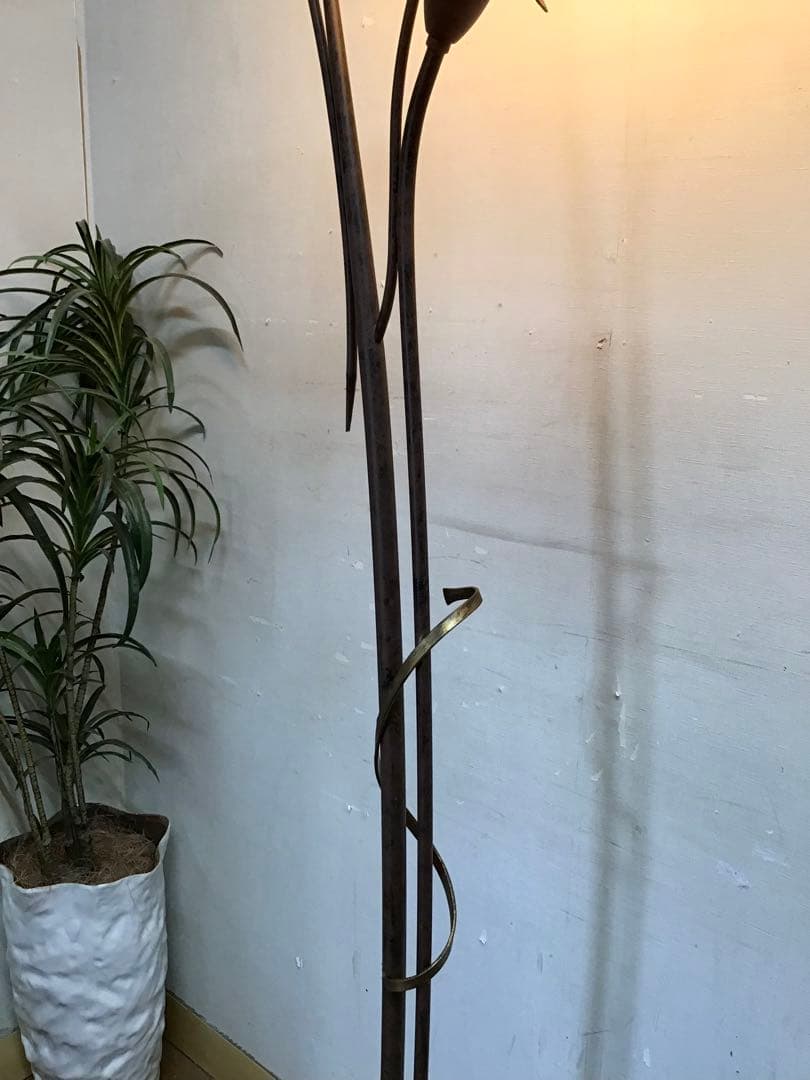 kochan☆管227☆イタリア製☆大塚家具☆アイアン☆フロアーランプ