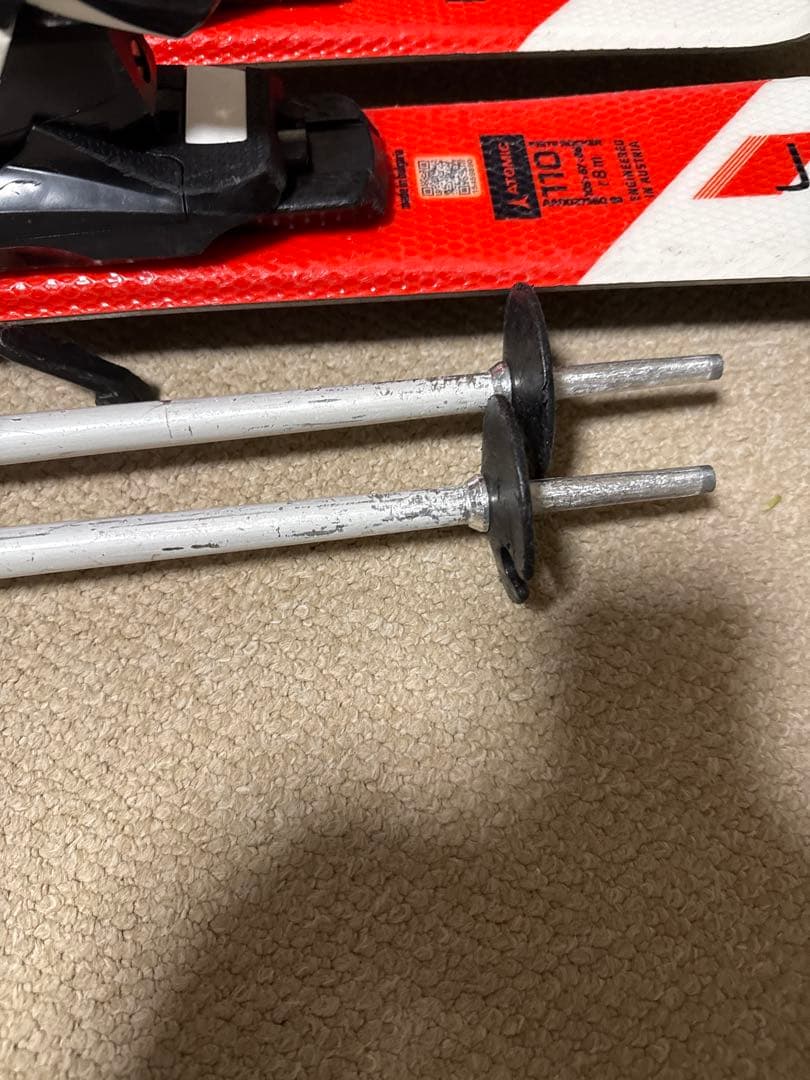 ATOMIC ジュニア用スキーセット 赤 110cm相当