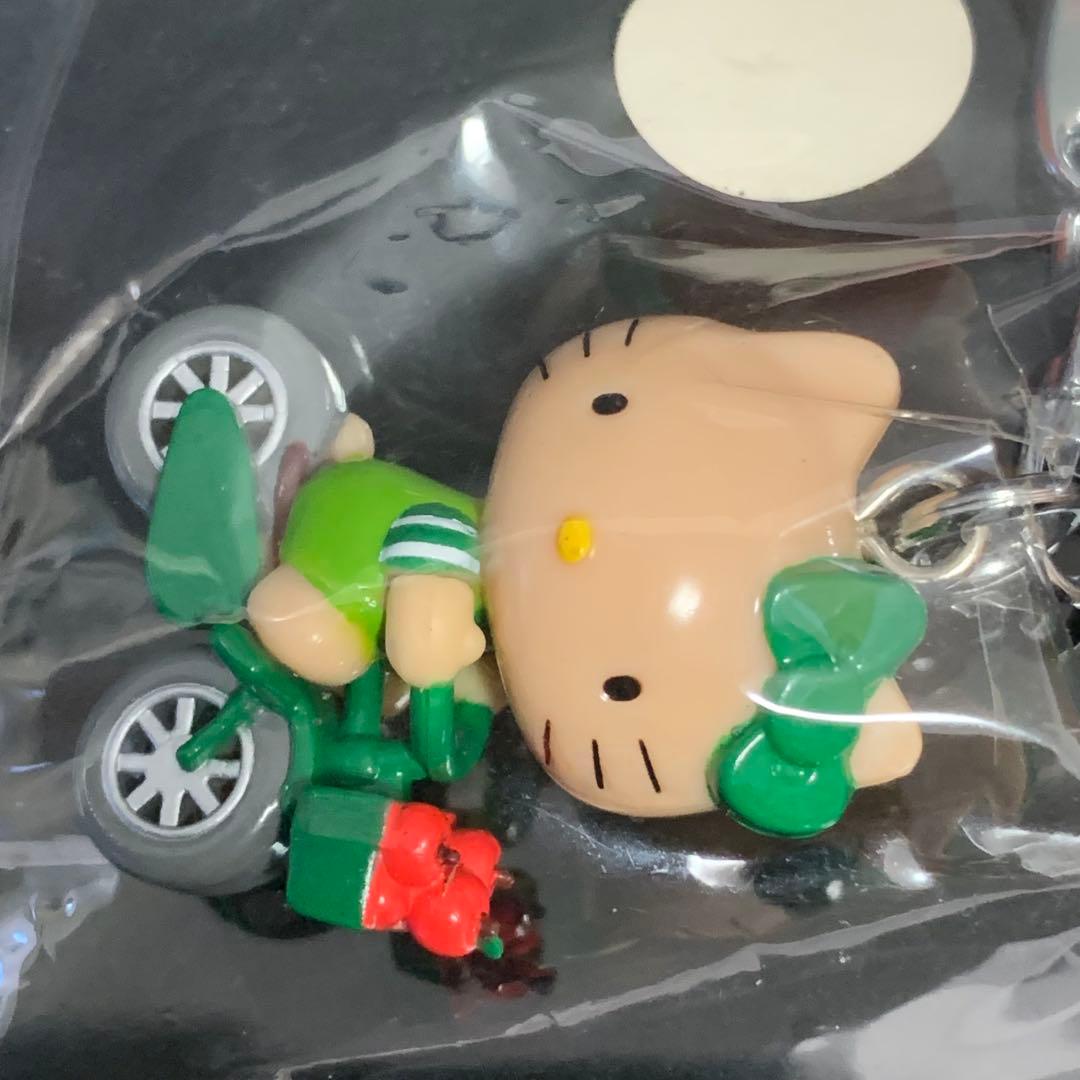 た*ぽ様 《当時物レア》⭐︎HELLO KITTYハローキティ 自転車キーホルダ