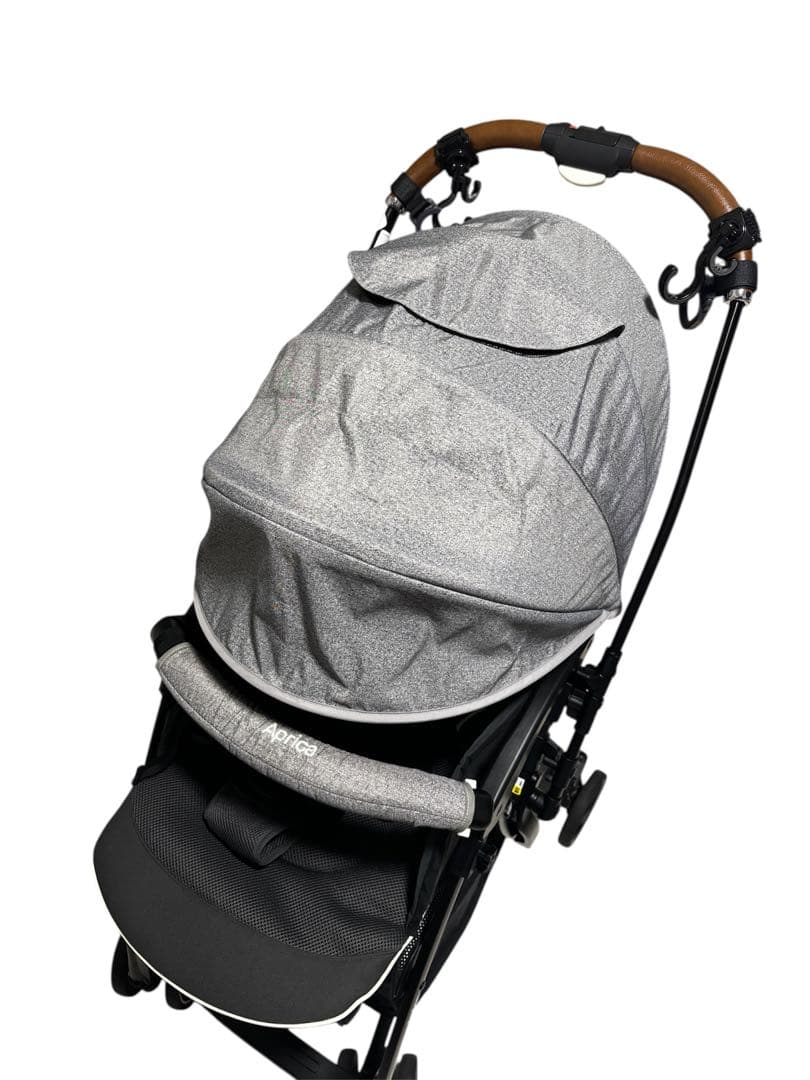 美品Aprica ラクーナクッションベビーカー 6CJ270GYYJ おまけ有り