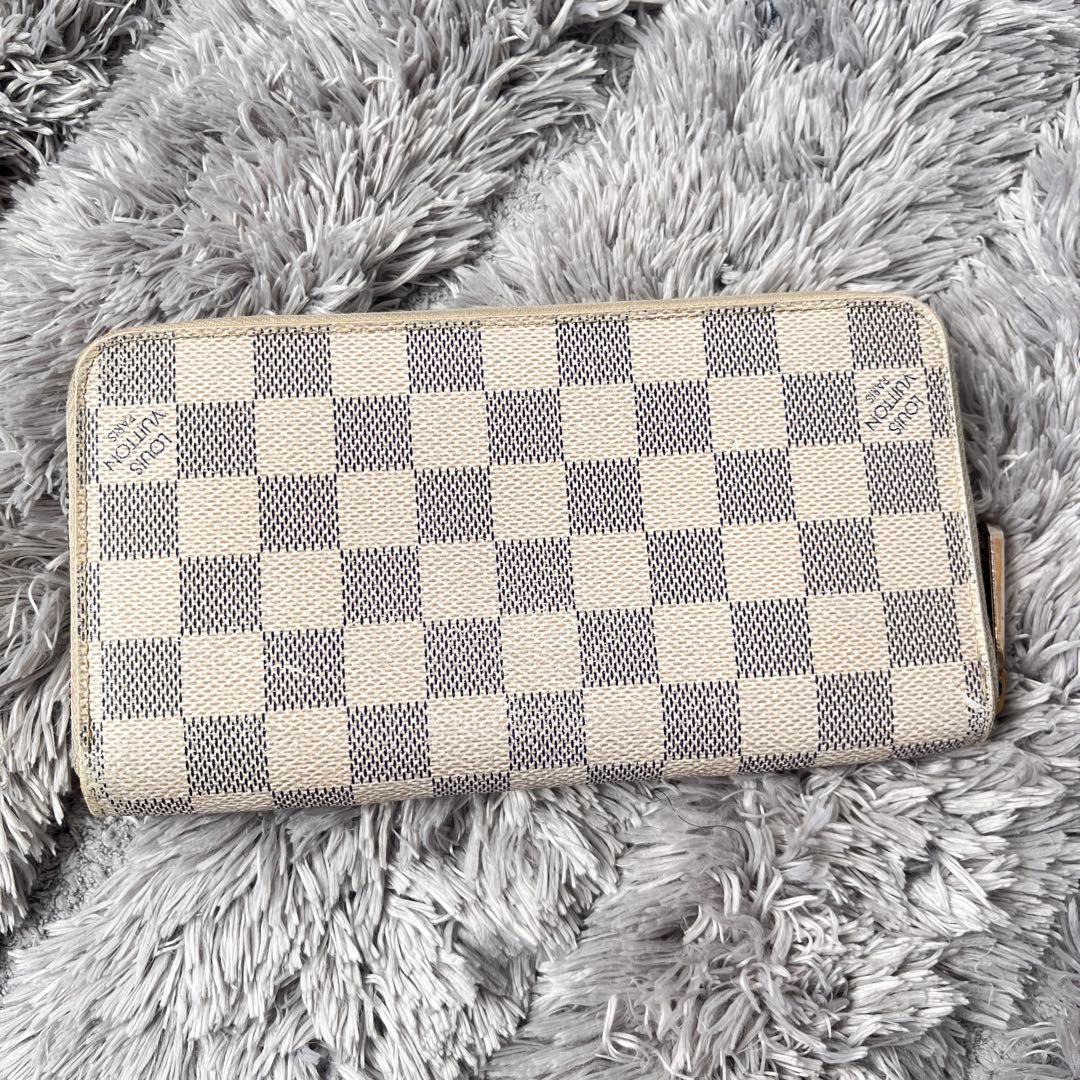 ルイヴィトン　ダミエアズール　ジッピーウォレット　長財布　ホワイト